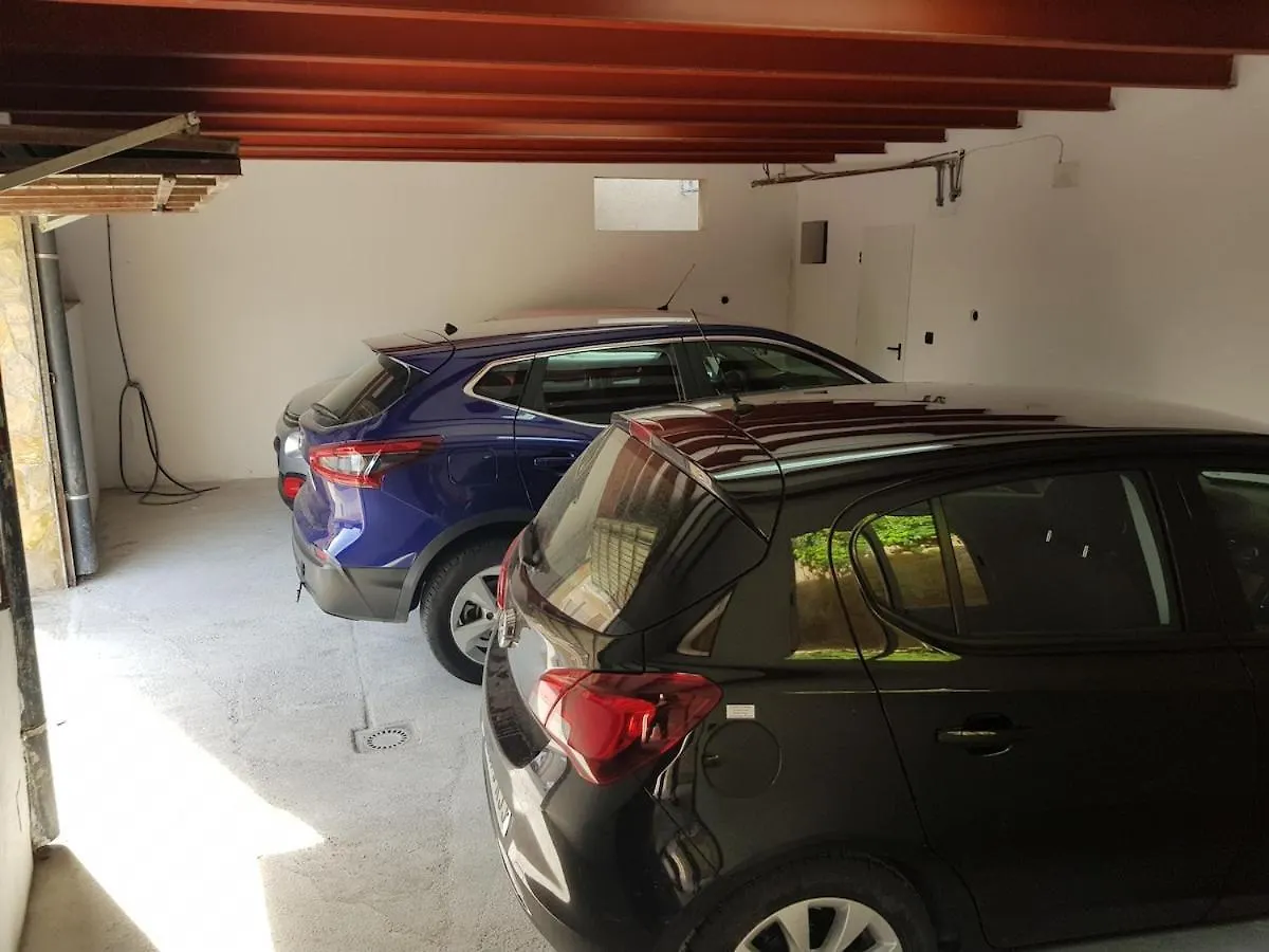 Villa With Garden, Pool And Views, Remote-Working كامبانيت