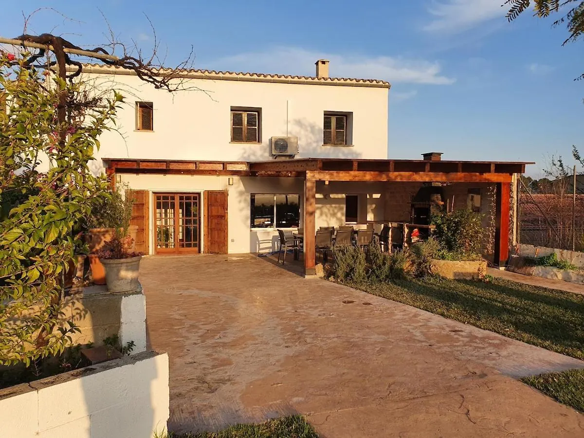 بيت للعطل Villa With Garden, Pool And Views, Remote-Working كامبانيت